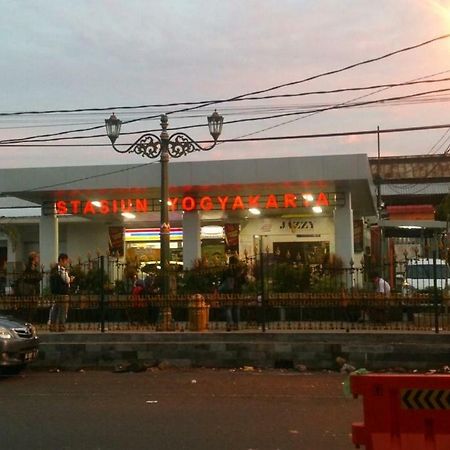 Albergue Setia Backpacker Yogyakarta Exterior foto