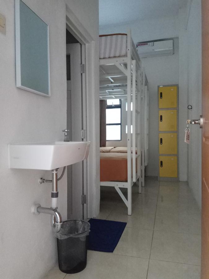 Albergue Setia Backpacker Yogyakarta Habitación foto
